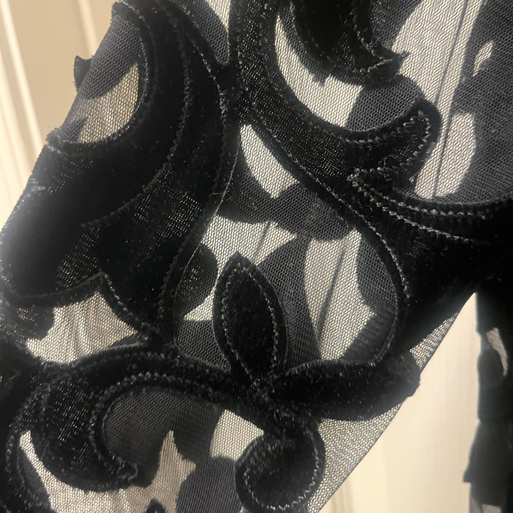Adore Black Velvet Overlay Top with Gingham Blouse Underlay. Sz Med - Picture 6 of 7